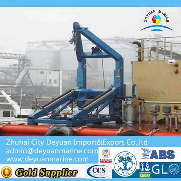 Gravity Luffing Arm Type Davit Free Fall Lifeboat Launching Appliance Single Arm Slewing Boat Davit with Crane with Competitive Price