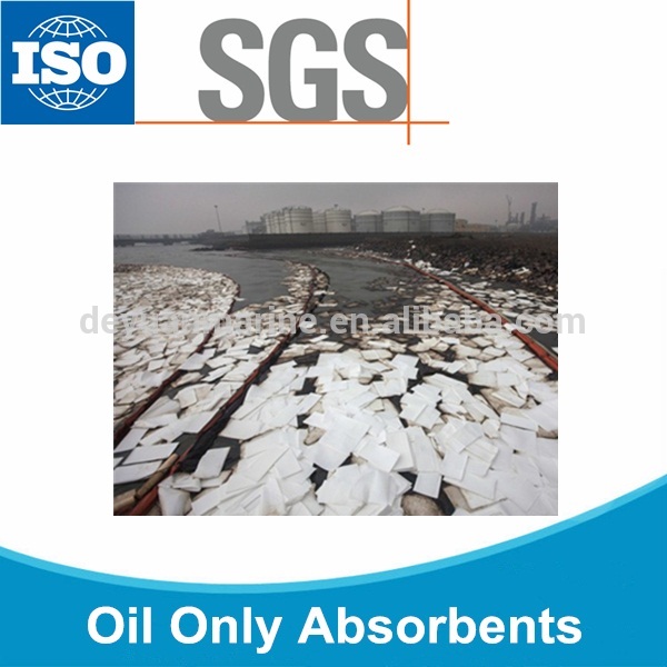 White Oil Absorbent Mats
