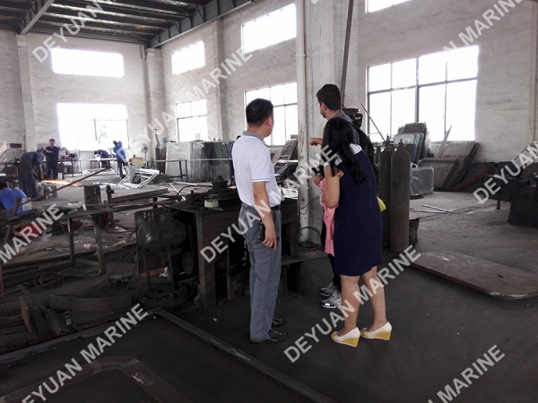 D Type Manhole Cover