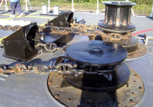 Hydraulic anchor capstan