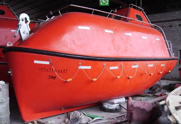 5 Meter GRP Totally Enclosed Lifeboat