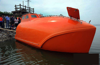 NK Approval Tanker Version Totally Enclosed Lifeboat And Rescue Boat