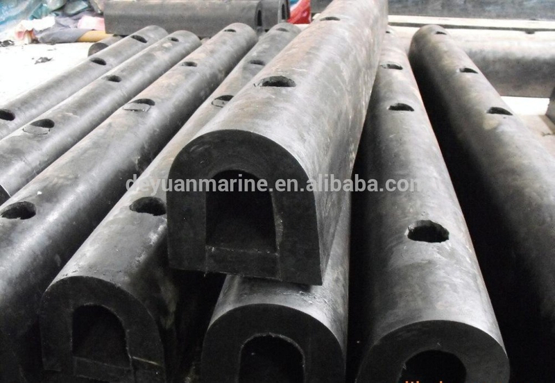 0.12MPa ISO 9001 Marine Airbag Tugboat D Rubber Fender For Ship Launching