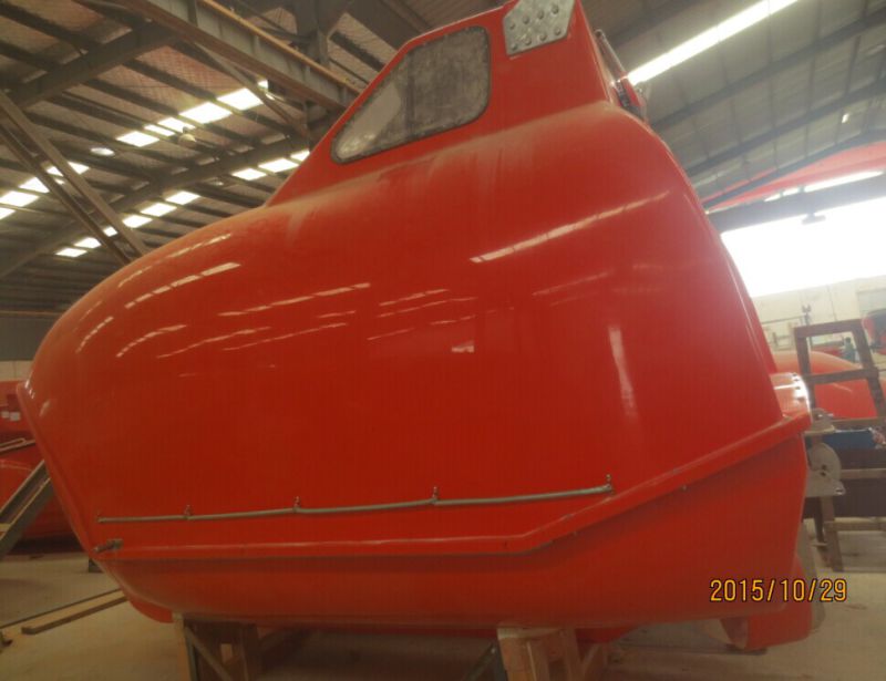 20 Person Marine Solas Fire Resistant Fireproof and Common Type Totally Enclosed Fiberglass Lifeboat Tanker Version with Class Approval Certificate