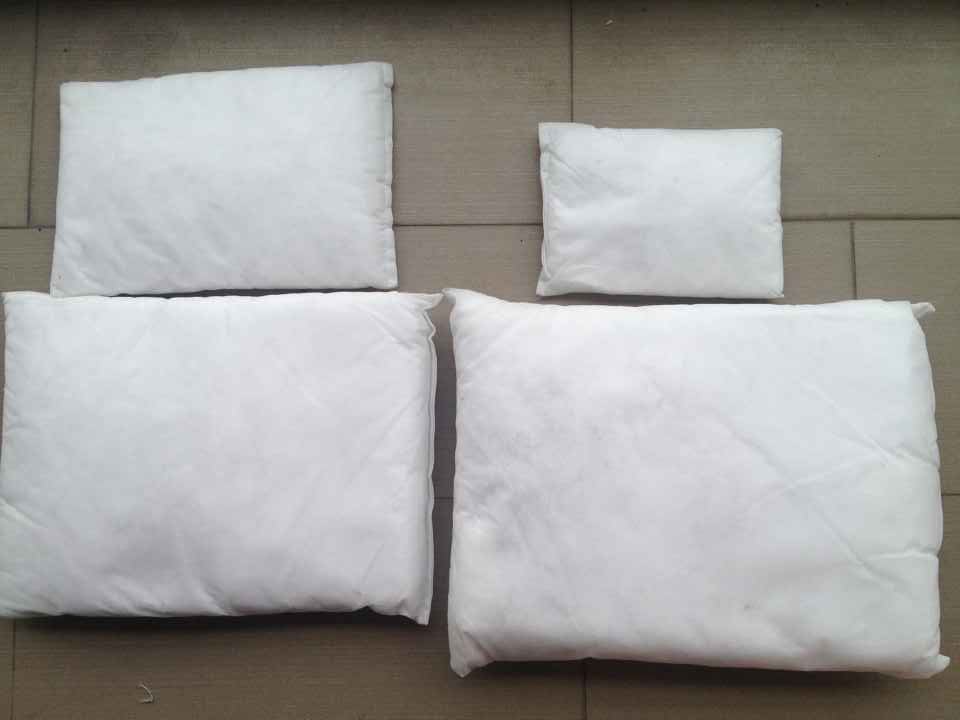 PP Filter Netting Pillow Oil Absorbent Pillow Oil Absorbent Pads Booms Socks Oil Absorbents with Competitive Price