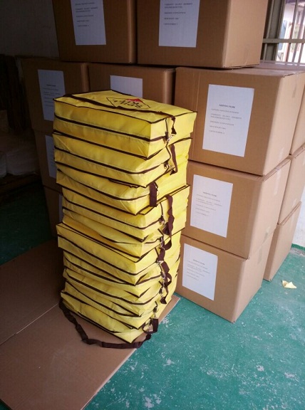 30L-300L Oil Only Spill Kits Oil Absorbent Pads Oil Absorbent Rolls with Competitive Price for Sale